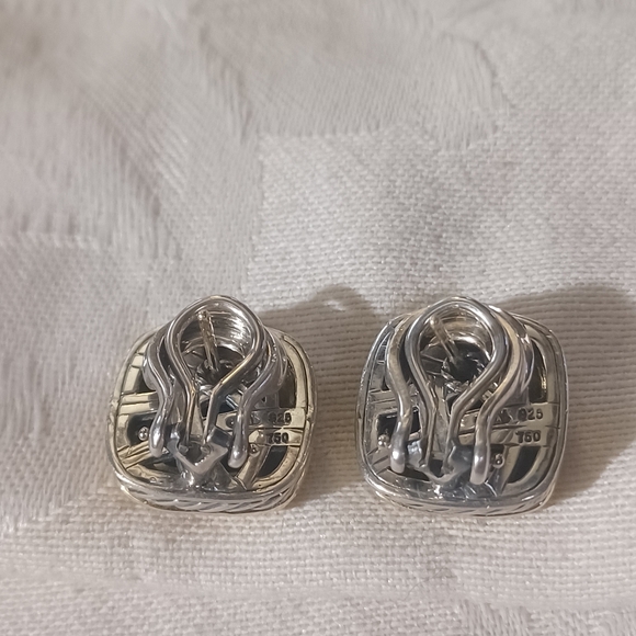 * Host Pick!* David Yurman Albion Onyx Earrings, SS & 18k, Omega Back - Picture 5 of 11